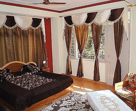 Hotel Misty Woods Dharamshala Bagian luar foto